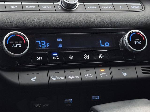 Used 2023 Hyundai Elantra Limited FWD image 10