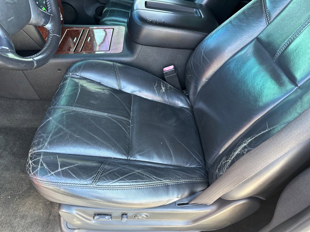 Used 2007 Chevrolet Tahoe LTZ w/ LTZ Preferred Equipment Group image 15