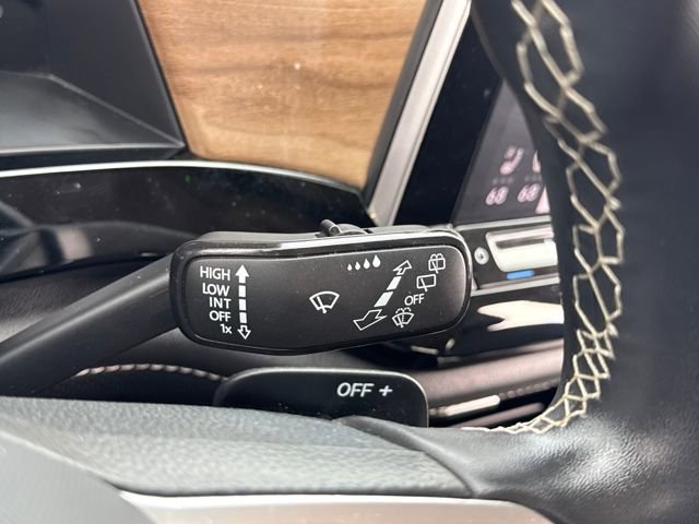 Used 2024 Volkswagen Atlas SE image 19