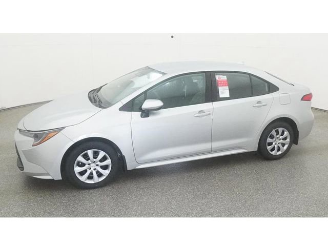 New 2026 Toyota Corolla LE image 2