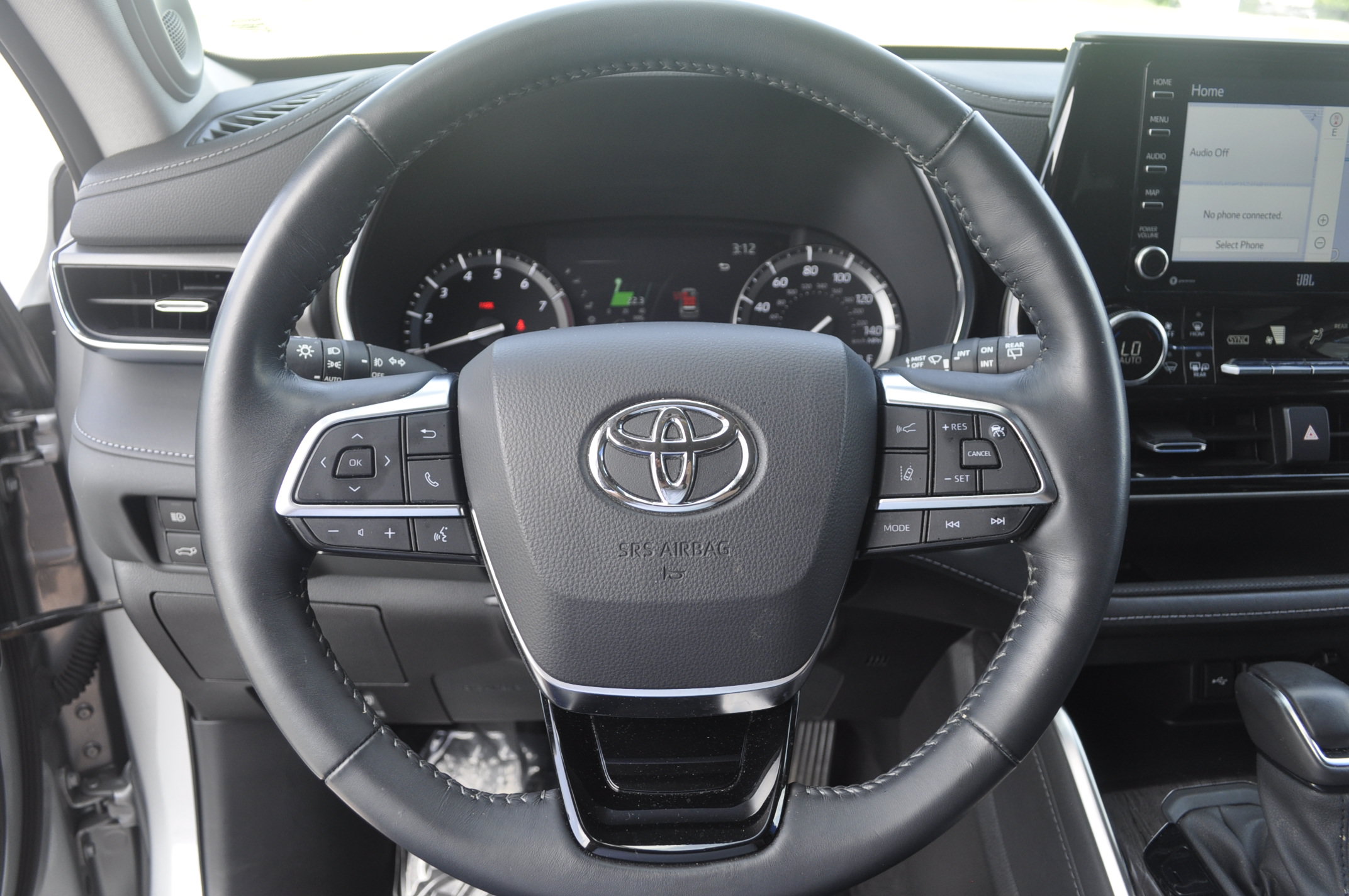 Used 2021 Toyota Highlander Limited AWD/4WD image 20