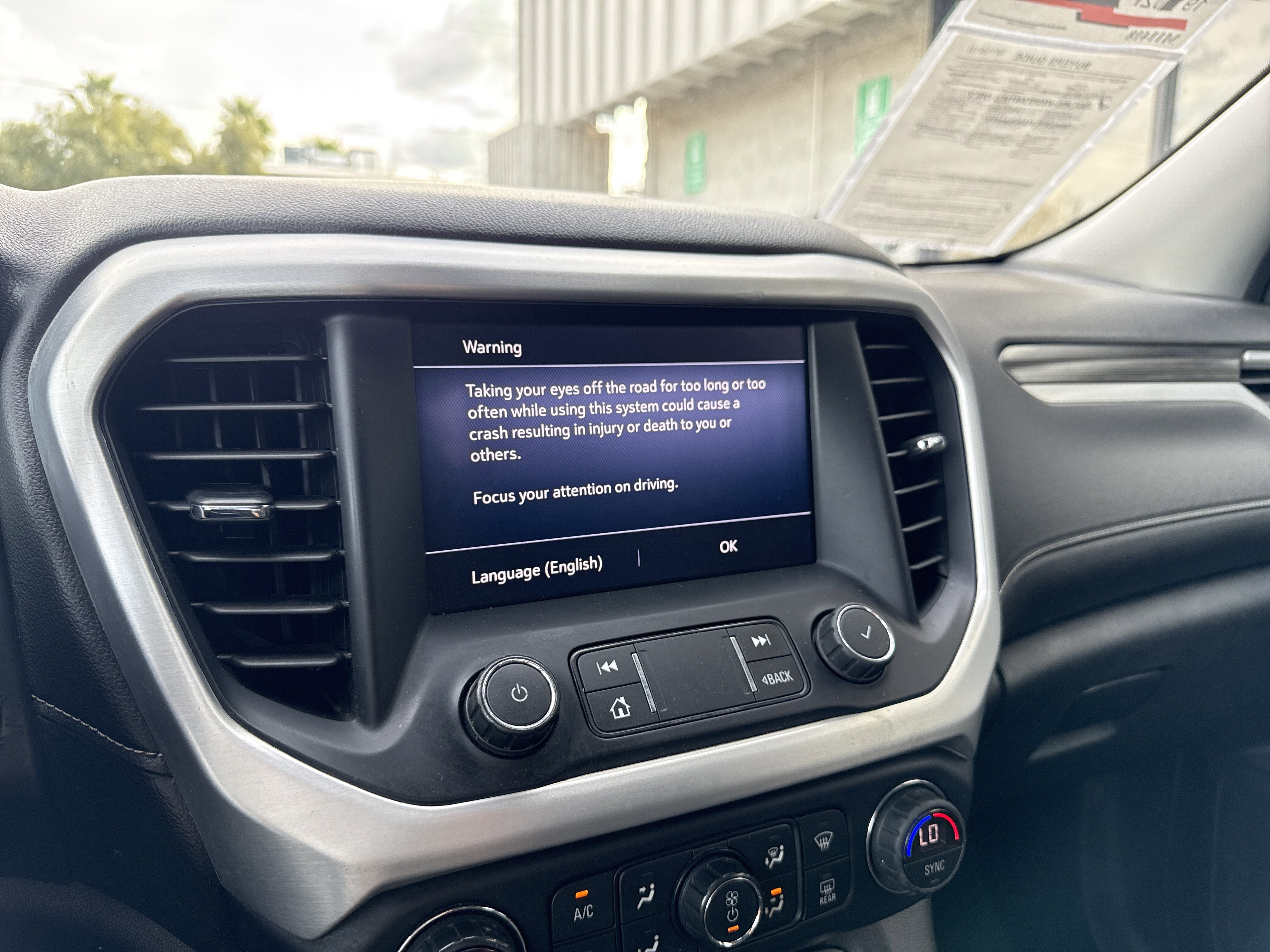 Used 2020 GMC Acadia SLT image 35