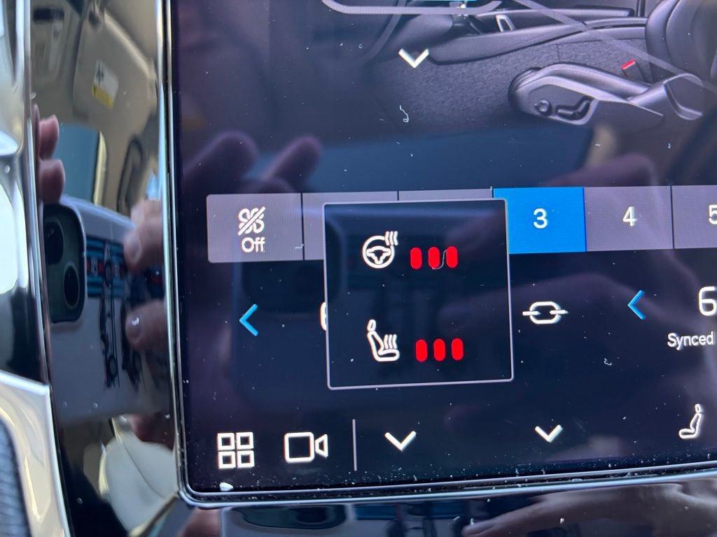 Certified 2023 Volvo XC90 T8 Plus w/ Protection Package AWD/4WD image 14