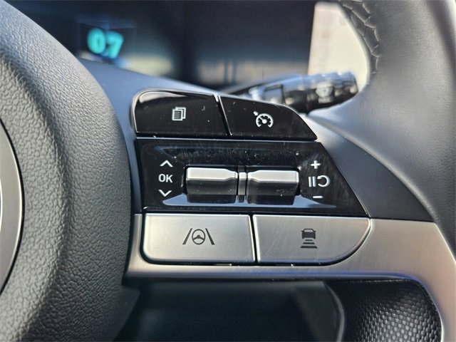 Certified 2023 Hyundai Elantra SEL w/ Convenience Package image 23