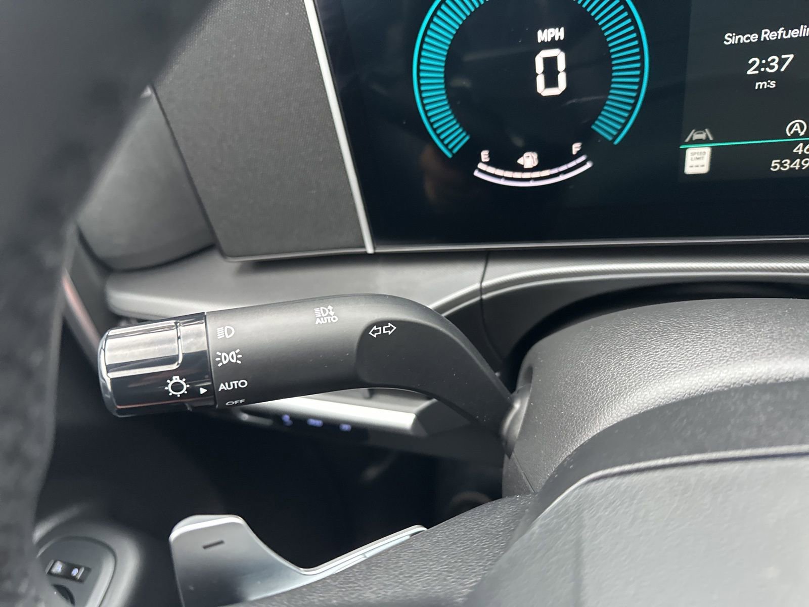 Used 2025 Hyundai Santa Fe SE image 45