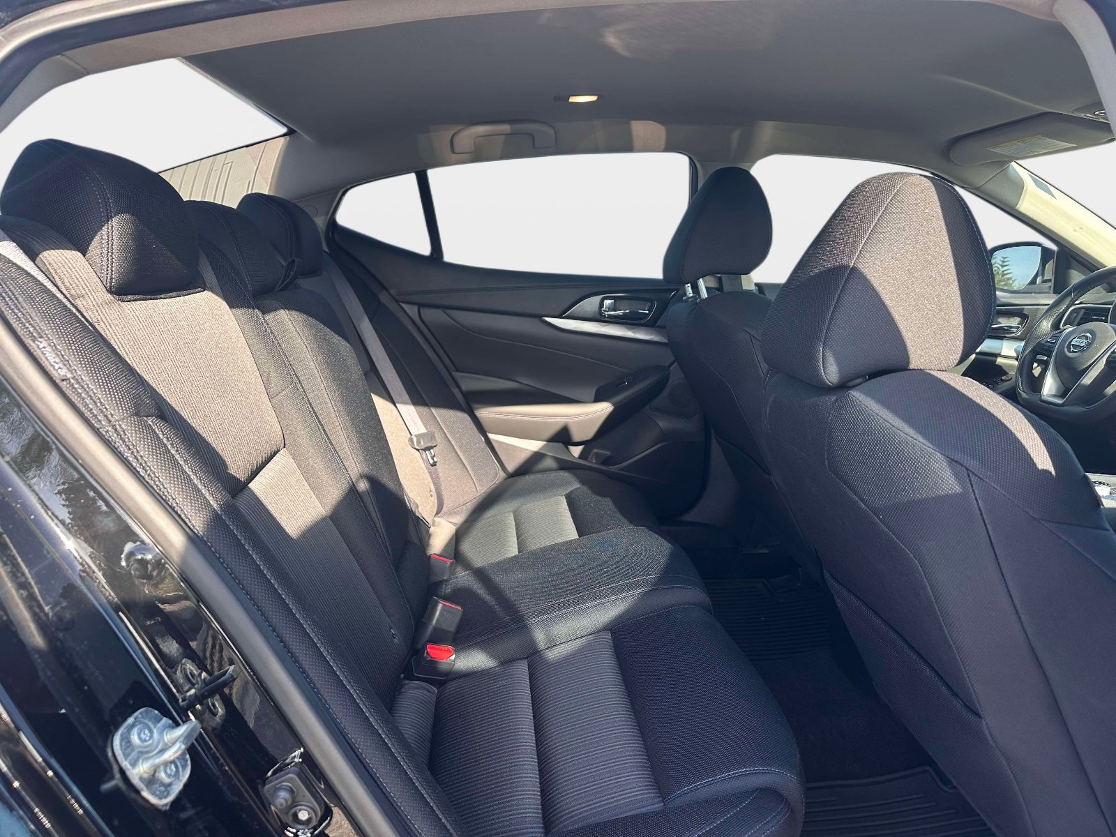 Used 2019 Nissan Maxima 3.5 S w/ Floor Mat Group FWD image 9