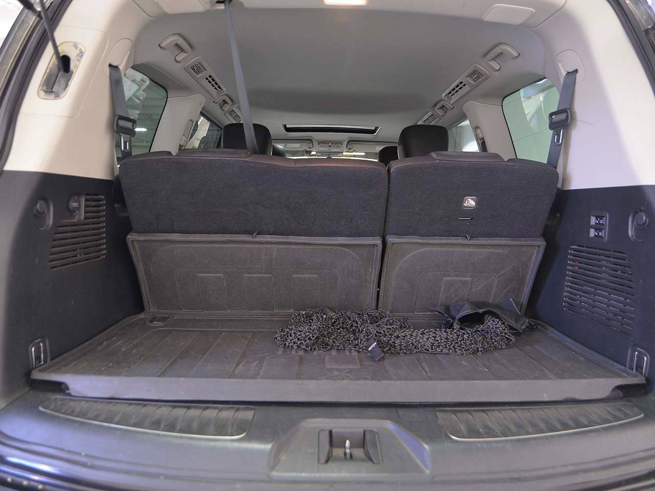 Used 2021 INFINITI QX80 Premium Select w/ All-Season Package image 13