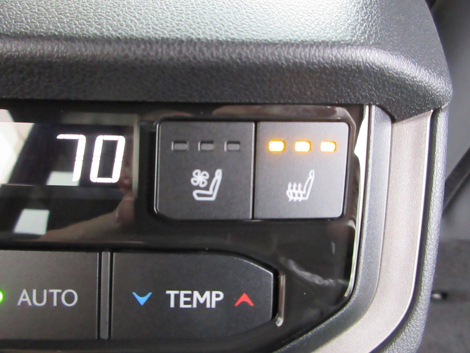 New 2026 Lexus TX 500h AWD image 24