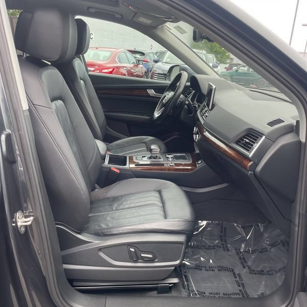 Used 2018 Audi Q5 2.0T Premium Plus AWD/4WD image 24