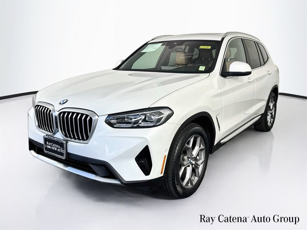 Used 2023 BMW X3 xDrive30i w/ Premium Package AWD/4WD image 3