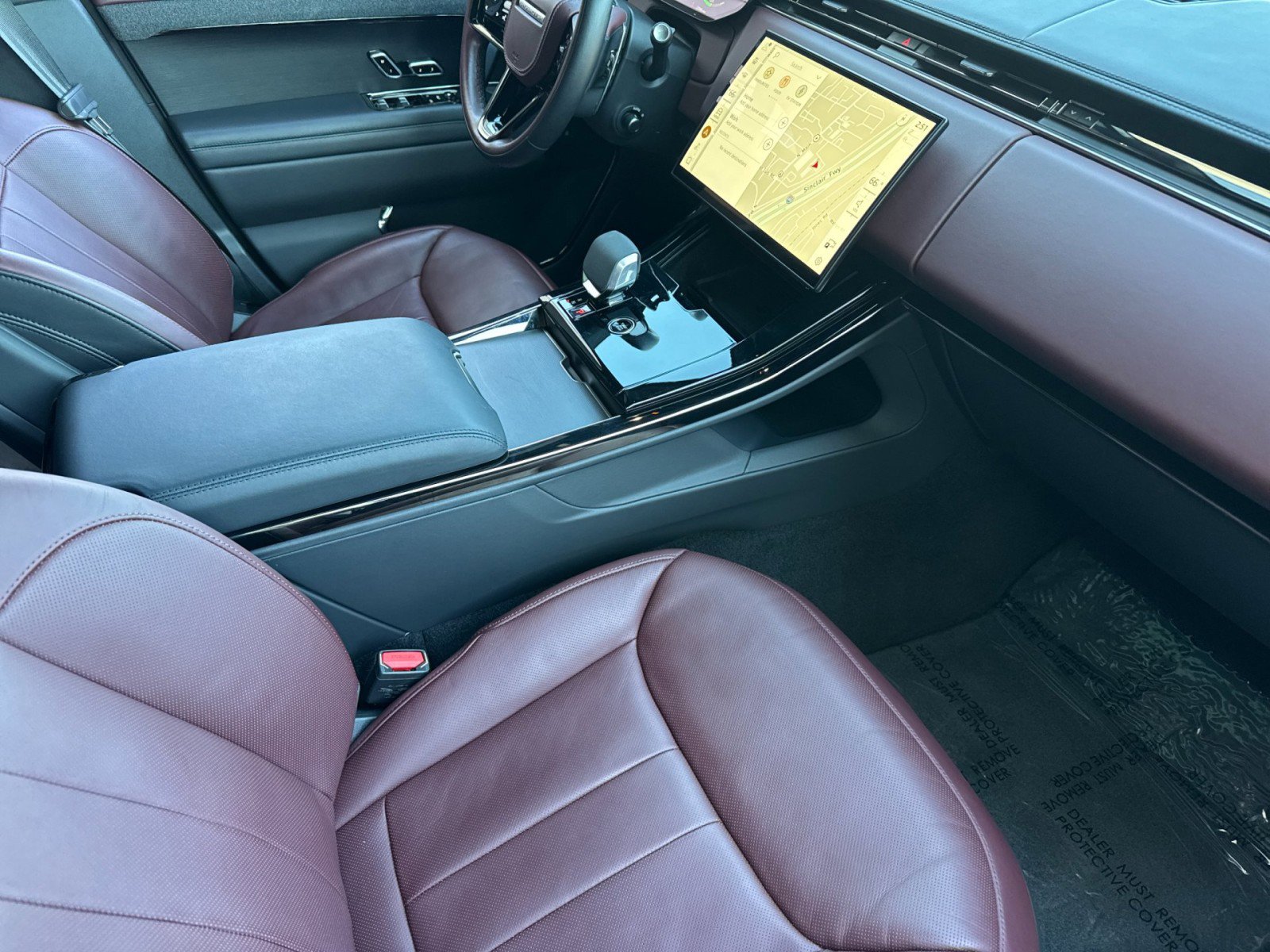 Used 2024 Land Rover Range Rover Sport Autobiography image 16