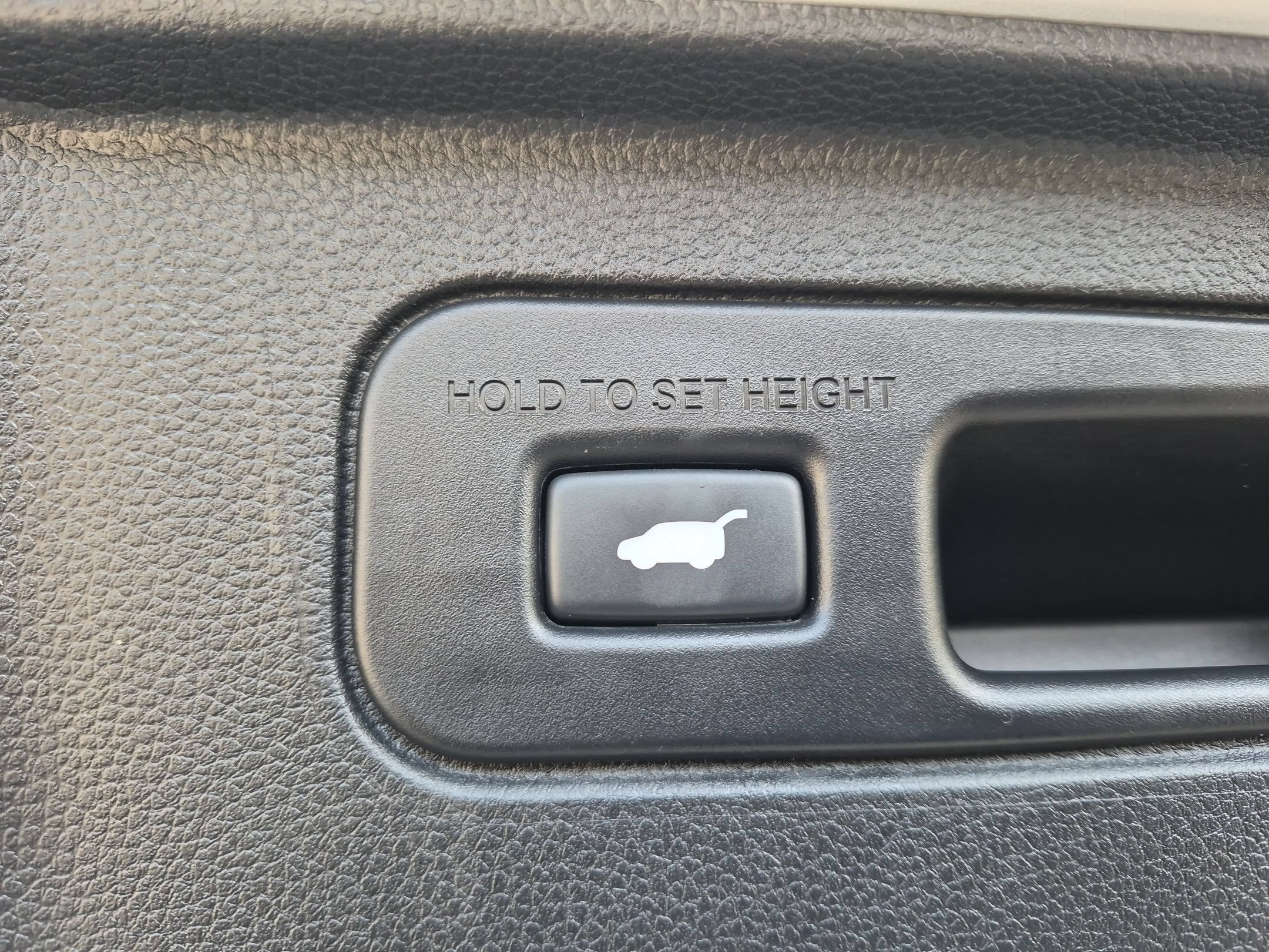 Used 2024 Honda Pilot Touring image 29