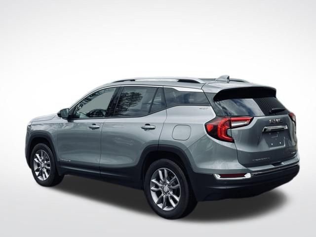 Used 2023 GMC Terrain SLT AWD/4WD image 9