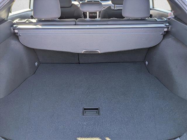 Used 2022 Toyota Prius LE image 6
