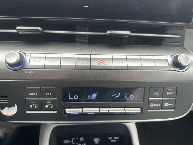 Used 2025 Hyundai Kona SEL AWD/4WD image 18