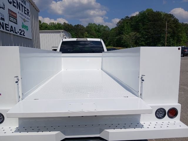 New 2026 RAM 4500 Tradesman w/ Chrome Appearance Group AWD/4WD image 6