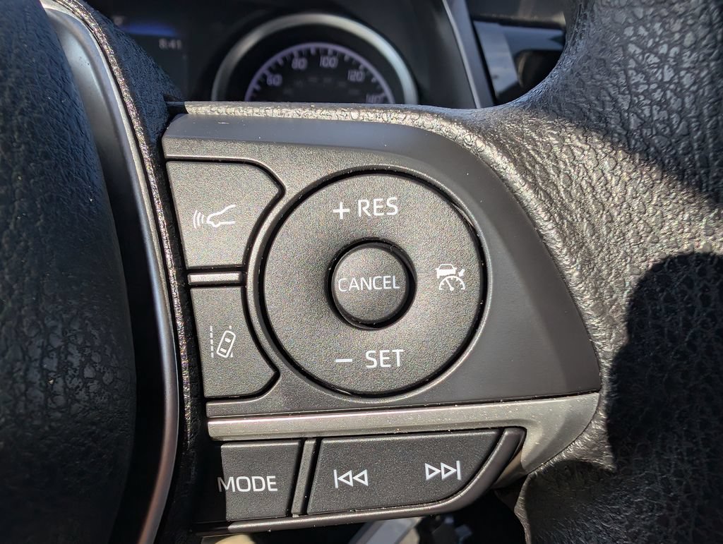 Used 2023 Toyota Camry LE FWD image 24