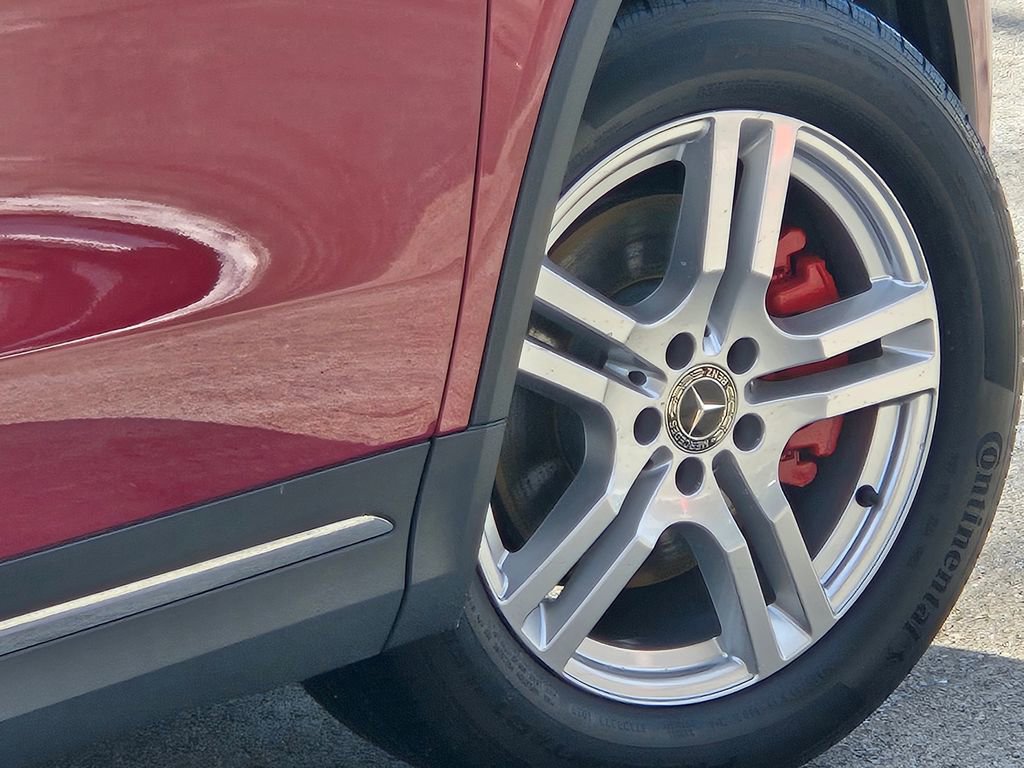 Used 2021 Mercedes-Benz GLA 250 4MATIC image 19