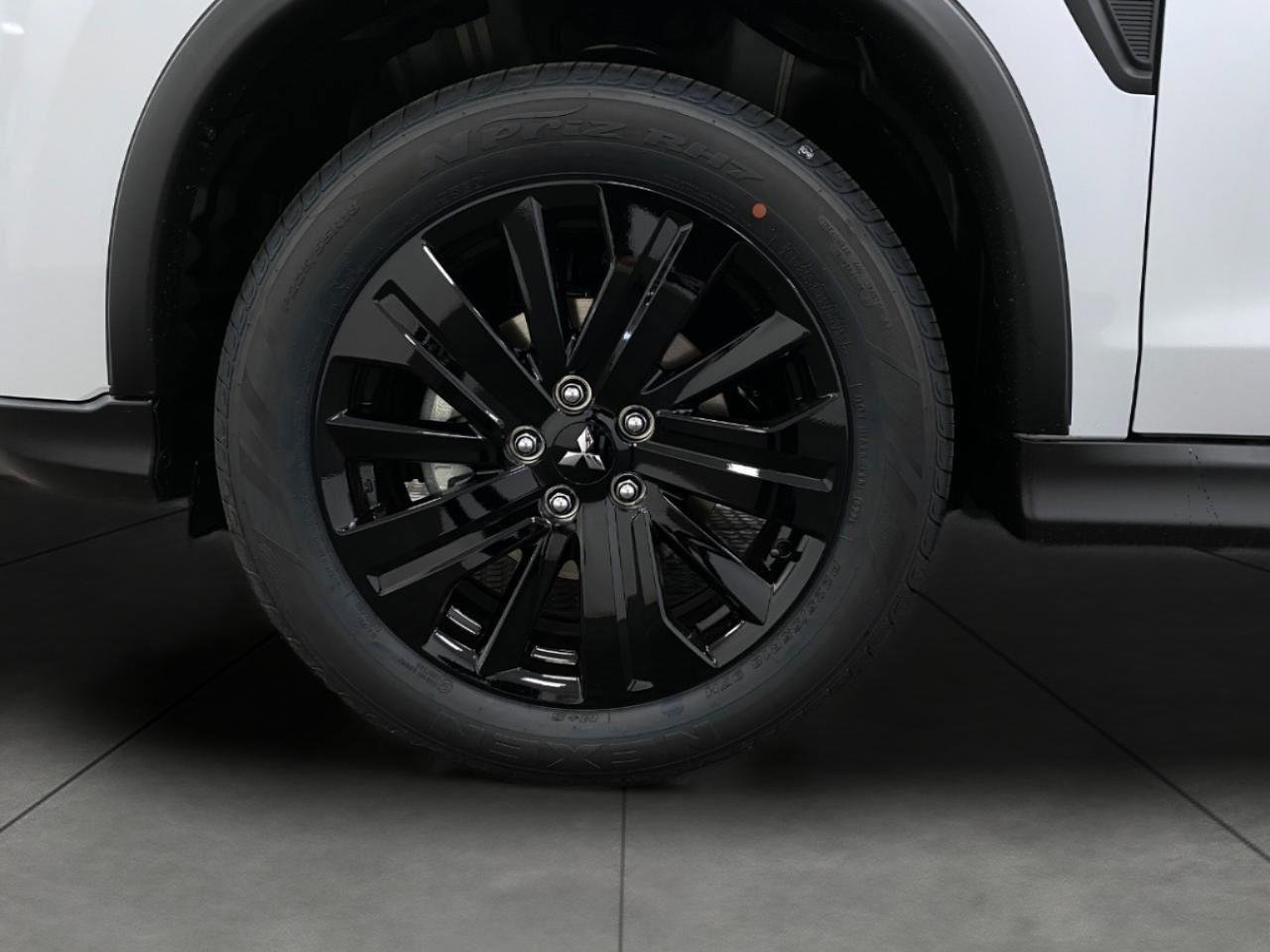 New 2026 Mitsubishi Outlander Sport LE AWD/4WD image 40