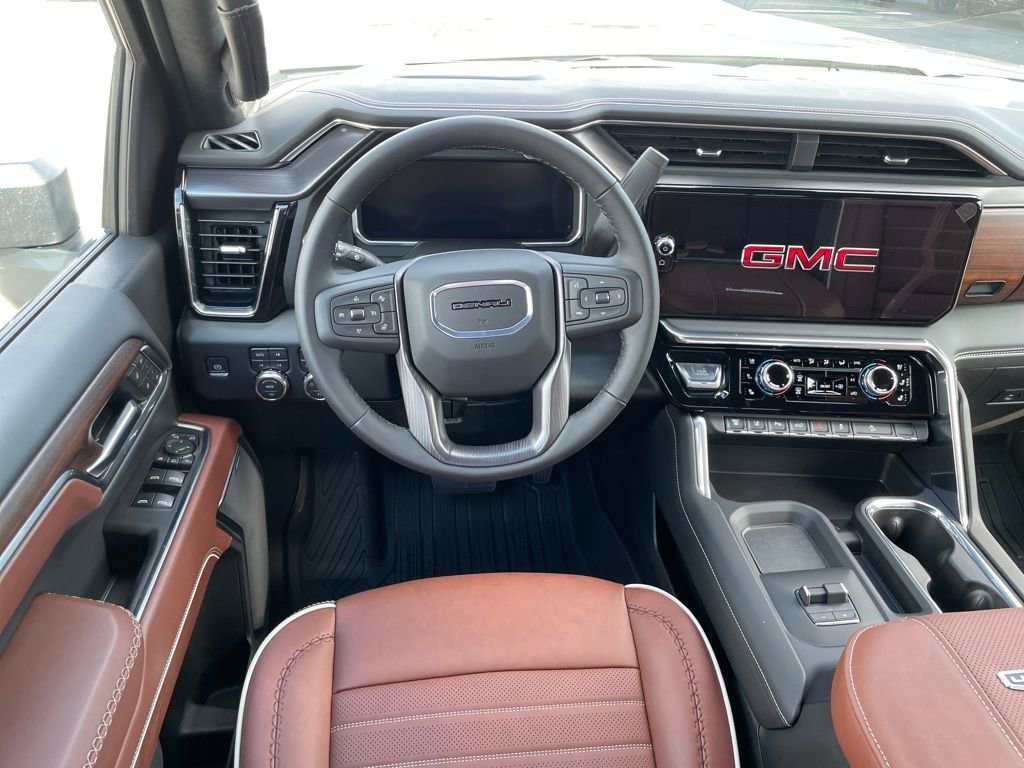 New 2026 GMC Sierra 2500 Denali Ultimate image 13