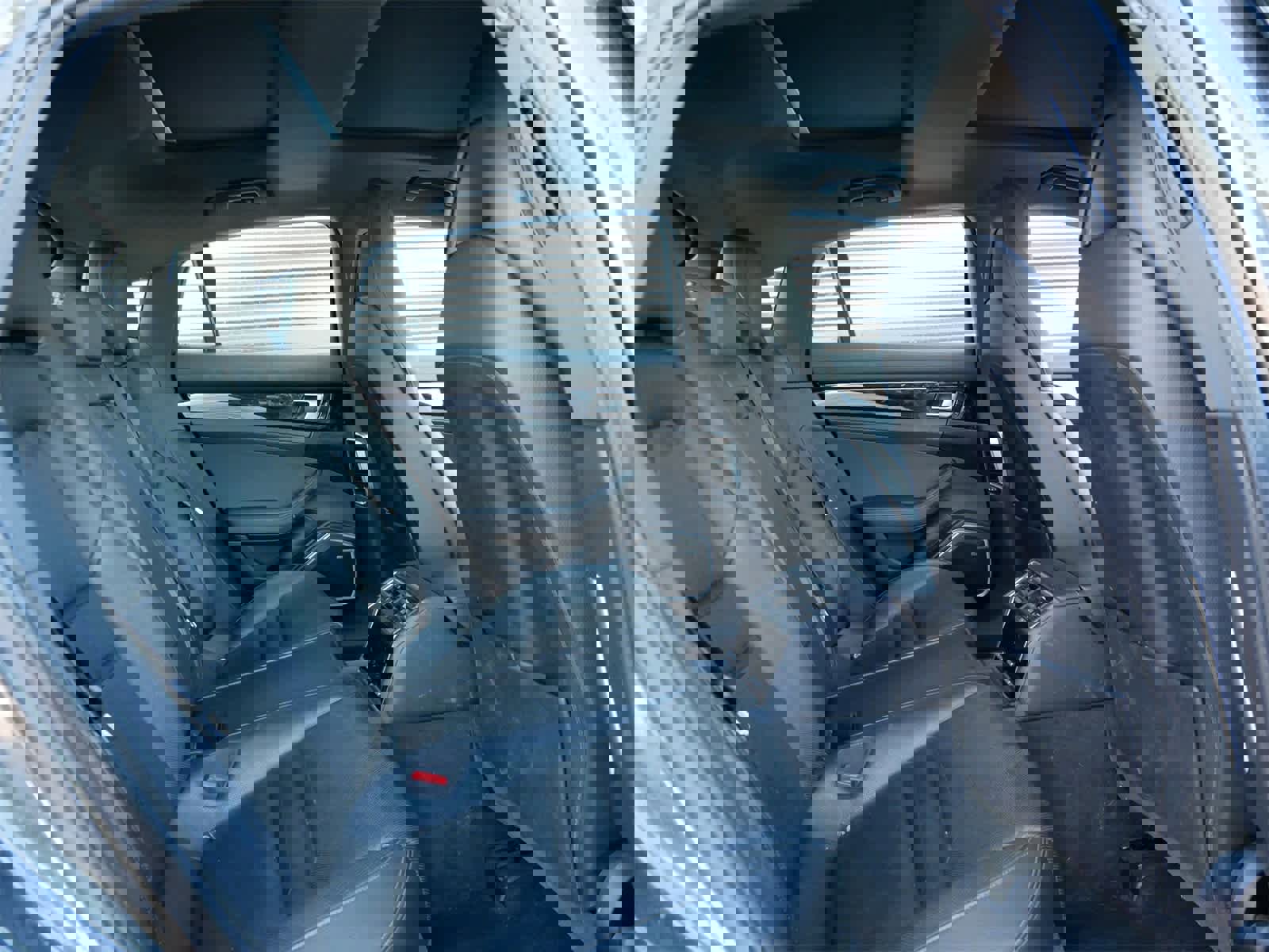 Certified 2020 Porsche Panamera 4 image 27