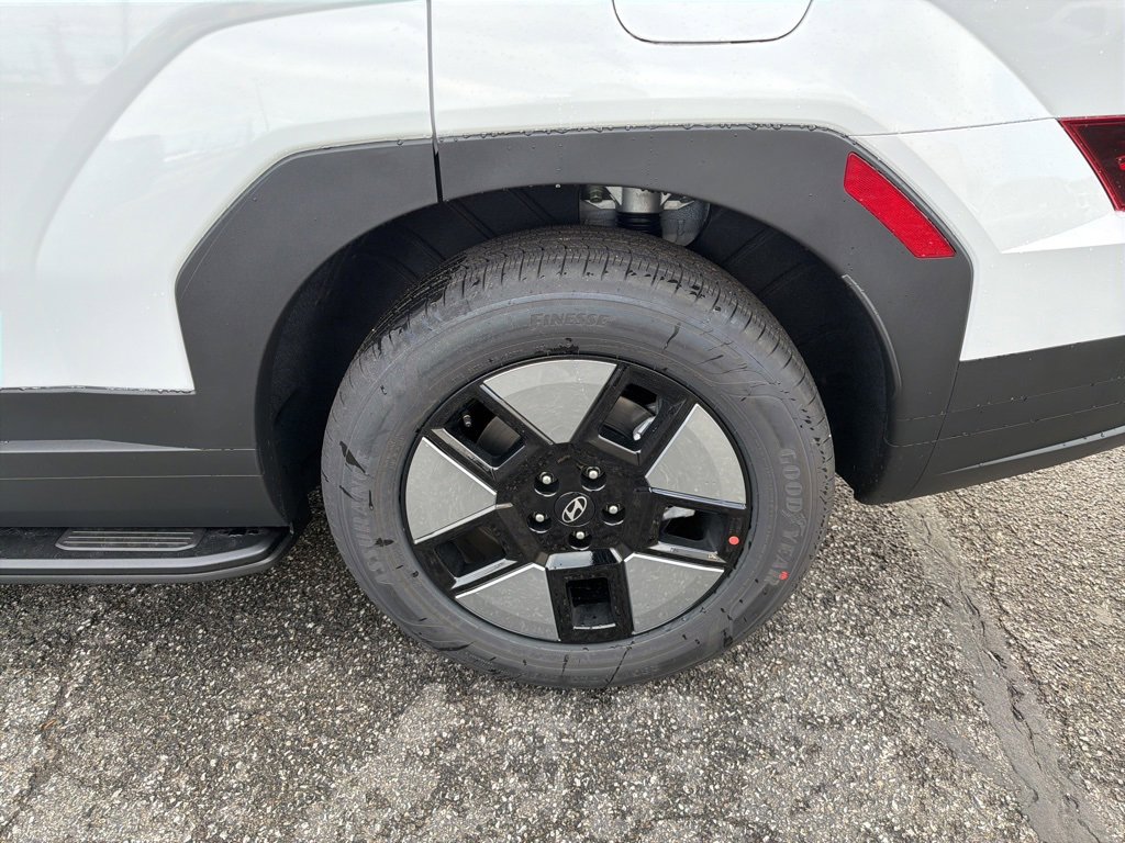 New 2026 Hyundai Santa Fe SE image 13