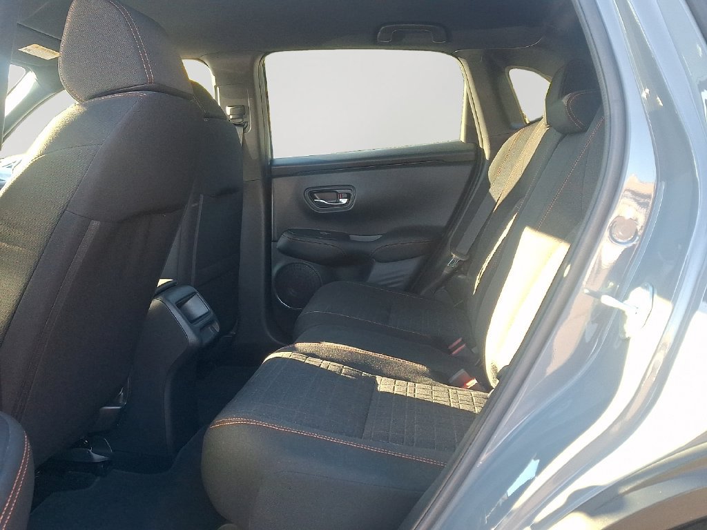 Used 2024 Honda HR-V Sport image 8