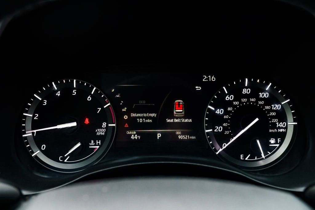 Used 2020 Toyota Highlander XLE image 16