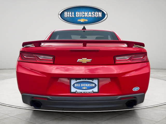 Used 2017 Chevrolet Camaro LT w/ Technology Package RWD image 6