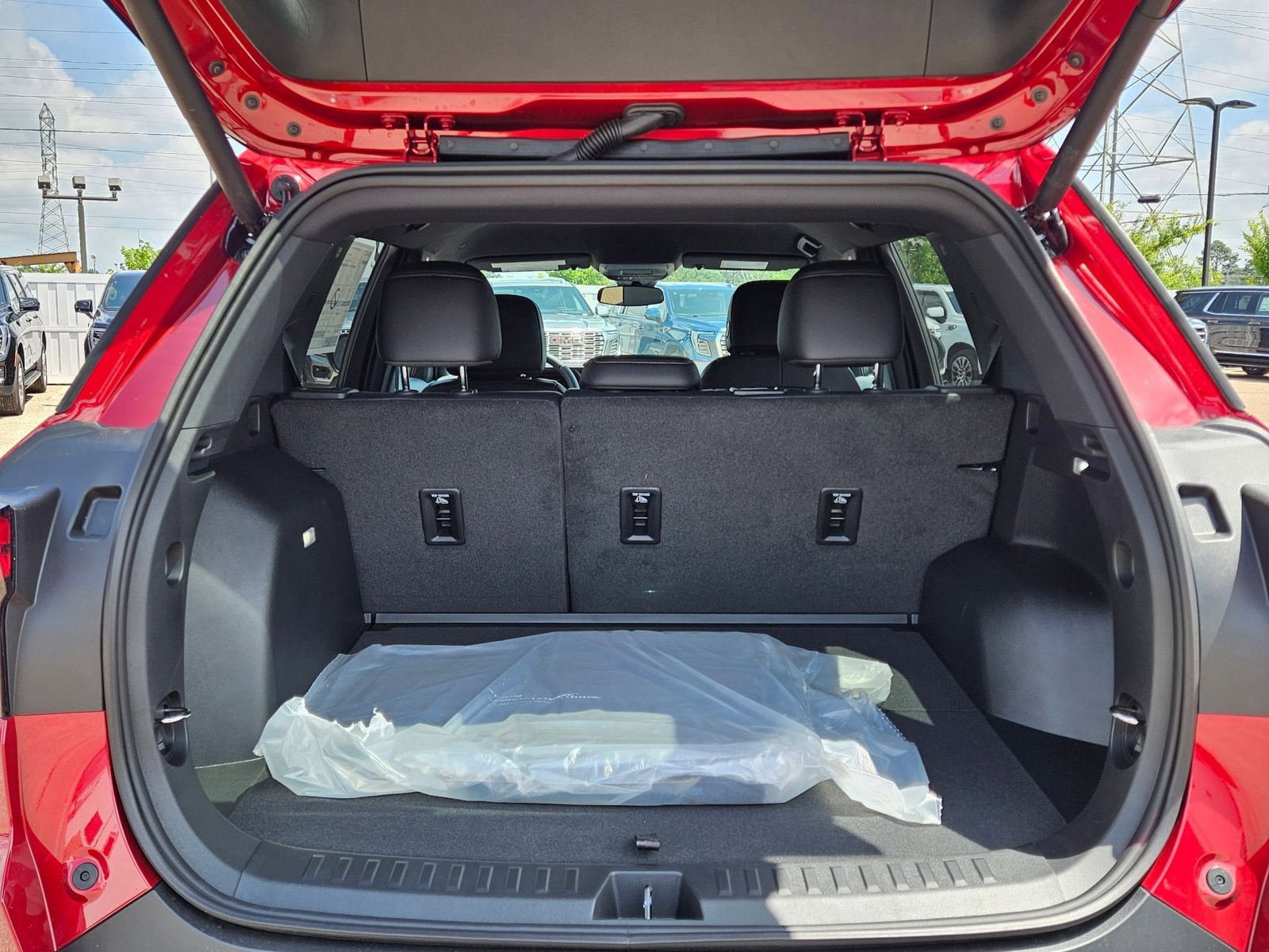 New 2026 GMC Terrain Elevation FWD image 4
