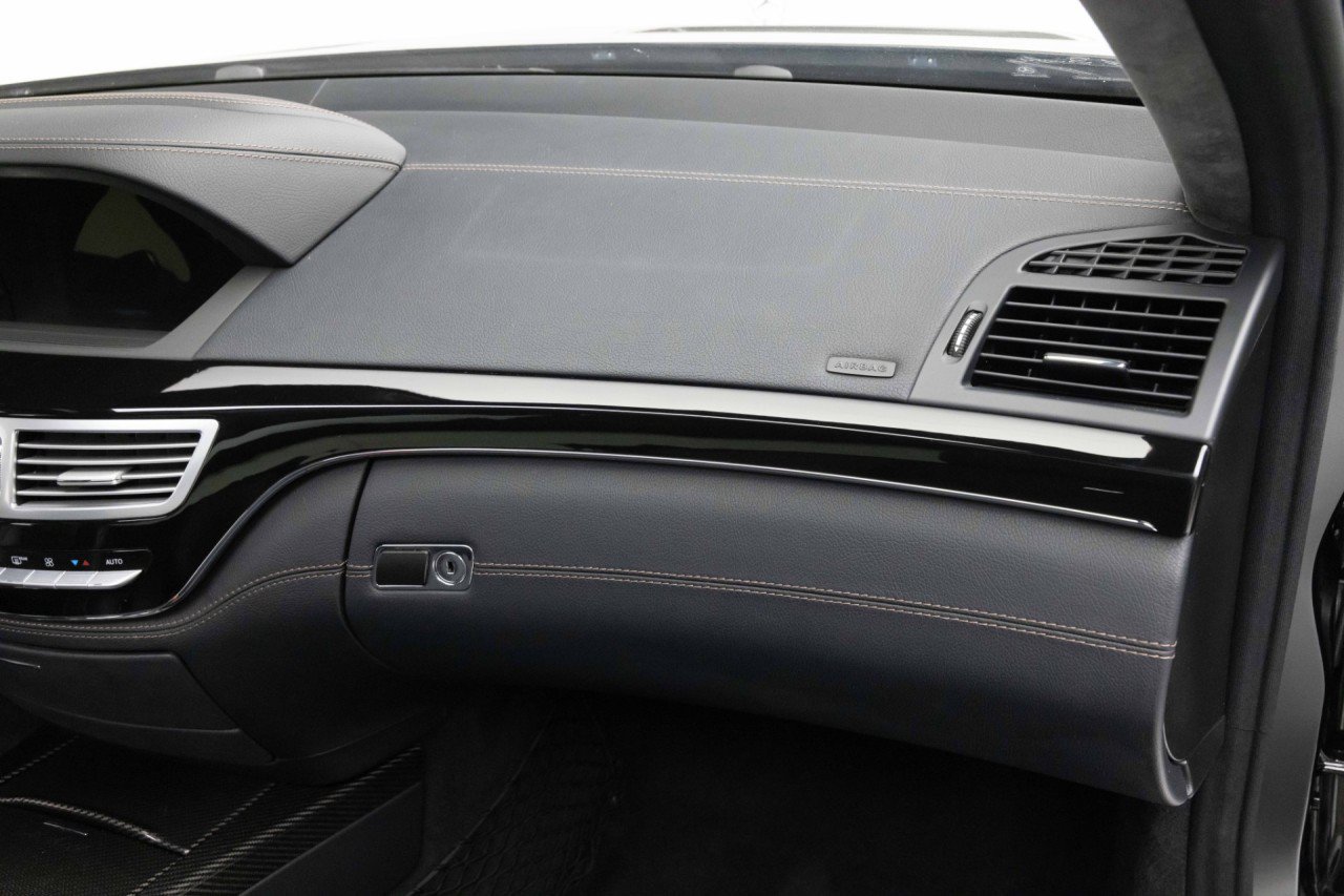 Used 2012 Mercedes-Benz S 63 AMG image 28