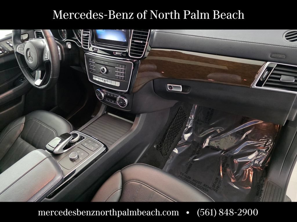 Used 2018 Mercedes-Benz GLS 450 4MATIC image 34