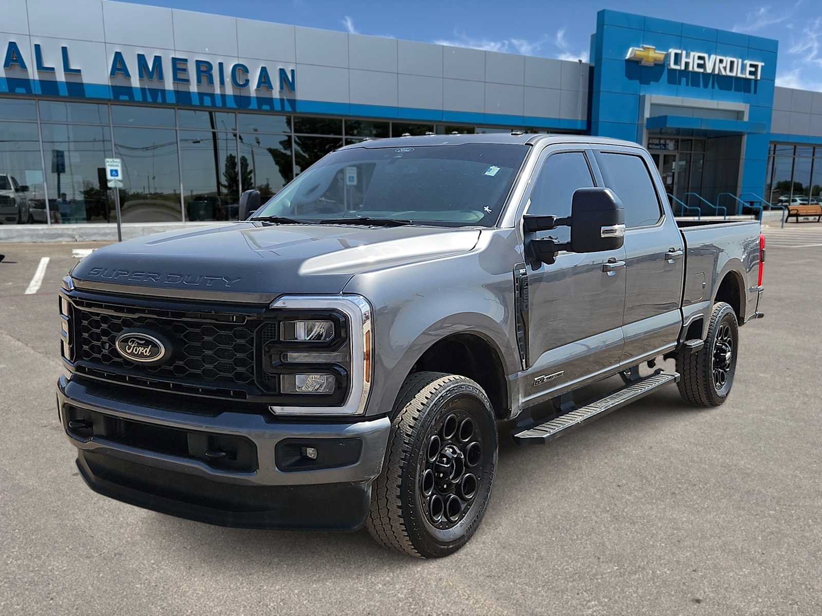 Used 2025 Ford F250 XLT w/ Black Appearance Package AWD/4WD video 1