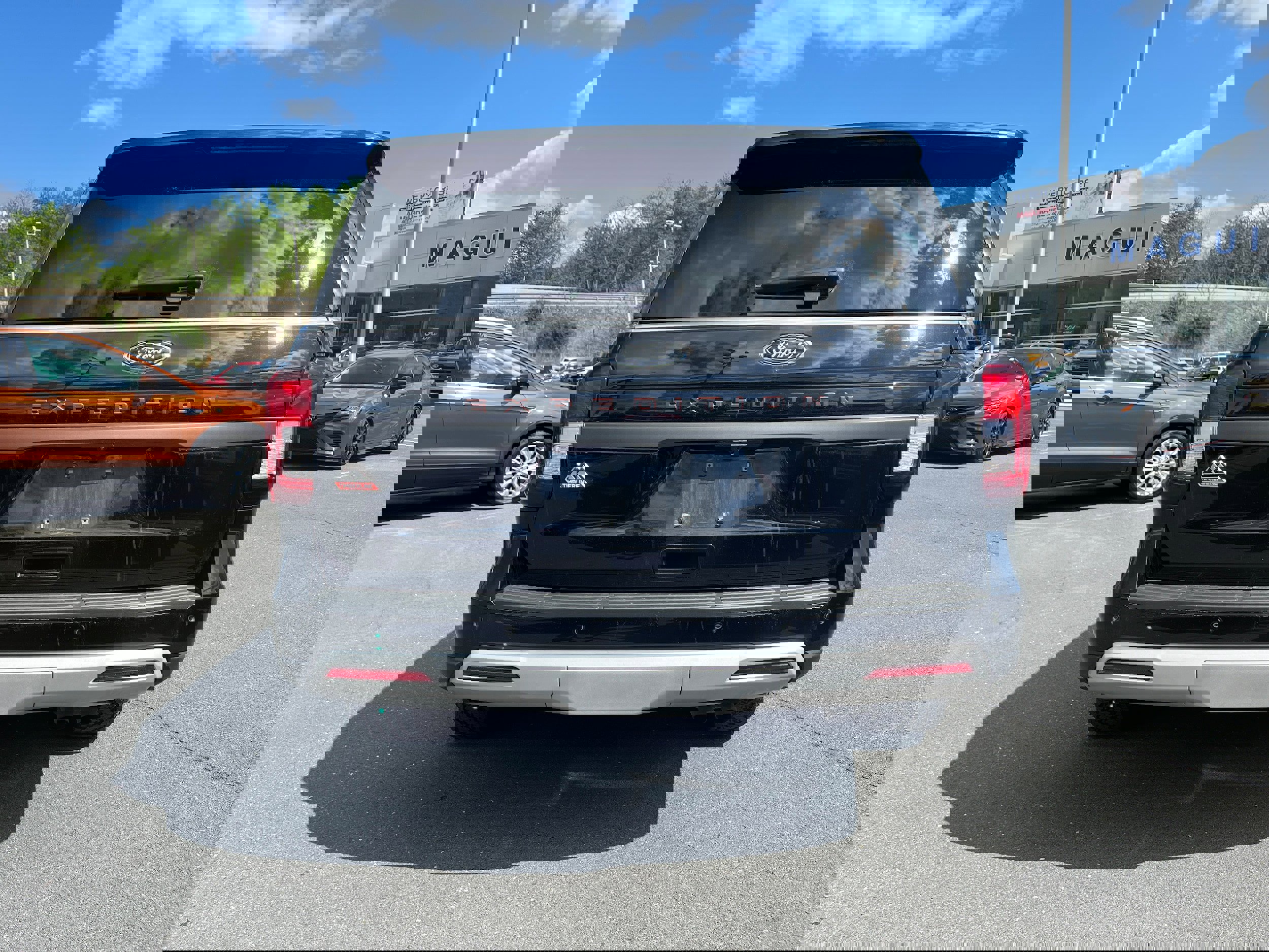 Used 2024 Ford Expedition Timberline image 5