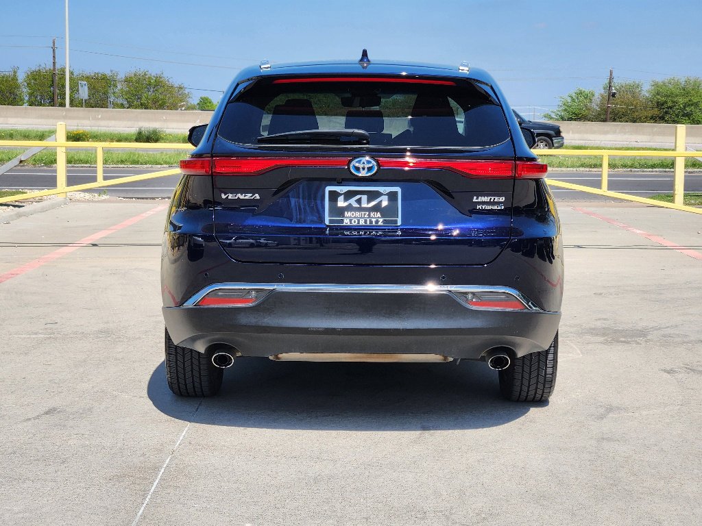 Used 2021 Toyota Venza Limited image 5