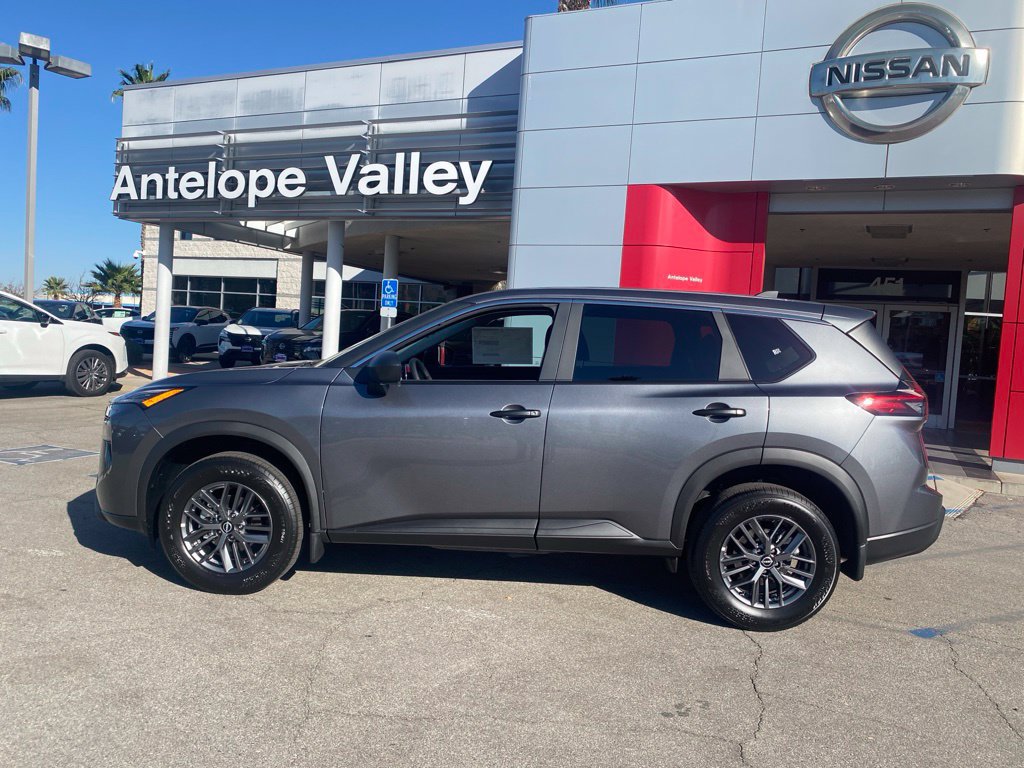 New 2026 Nissan Rogue S FWD image 4