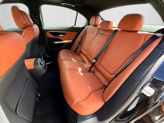 Used 2025 Mercedes-Benz C 300 Sedan image 28