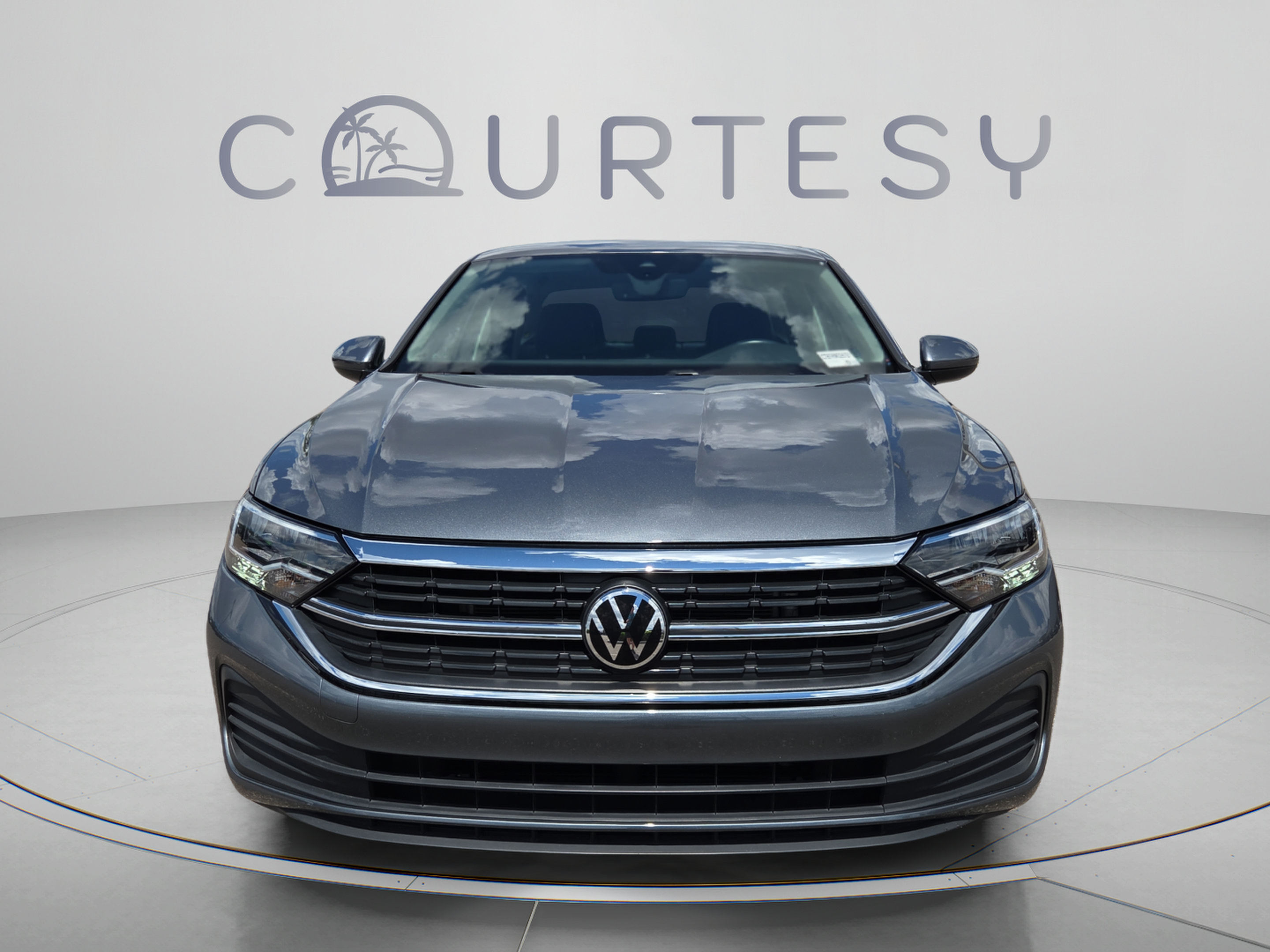 Used 2024 Volkswagen Jetta SE FWD image 8
