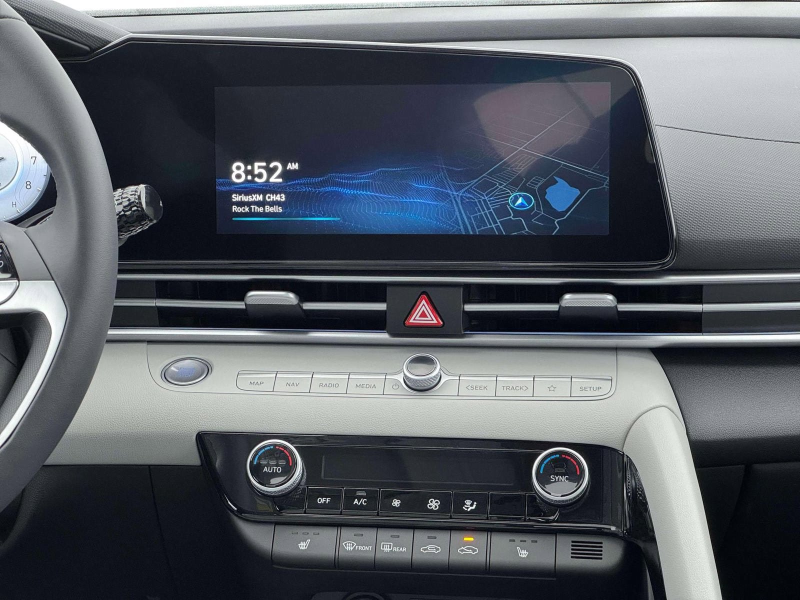 New 2026 Hyundai Elantra Limited FWD image 19