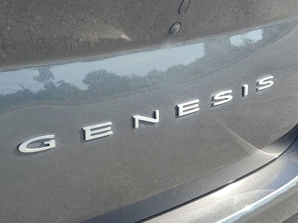 Used 2023 Genesis G70 2.0T image 40