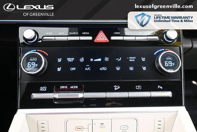 Used 2026 Hyundai Santa Fe Limited FWD image 15