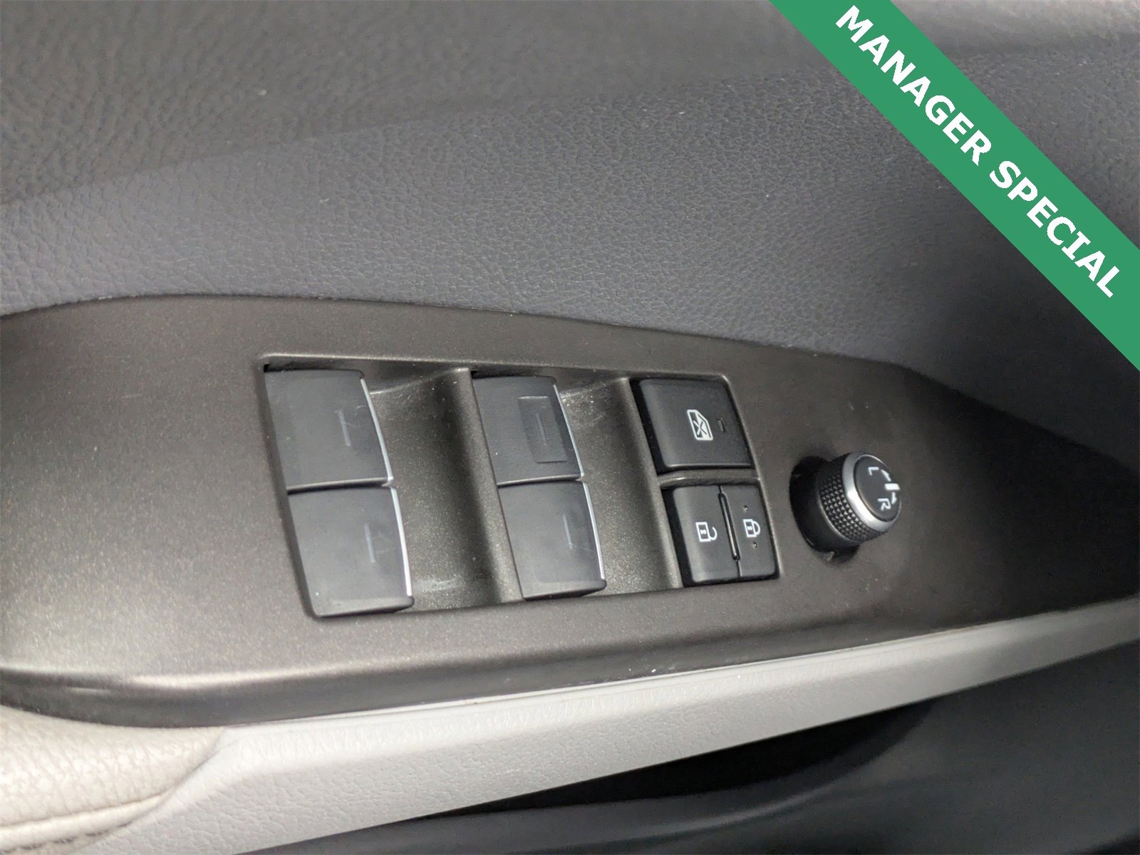 Used 2024 Toyota Camry XSE image 24