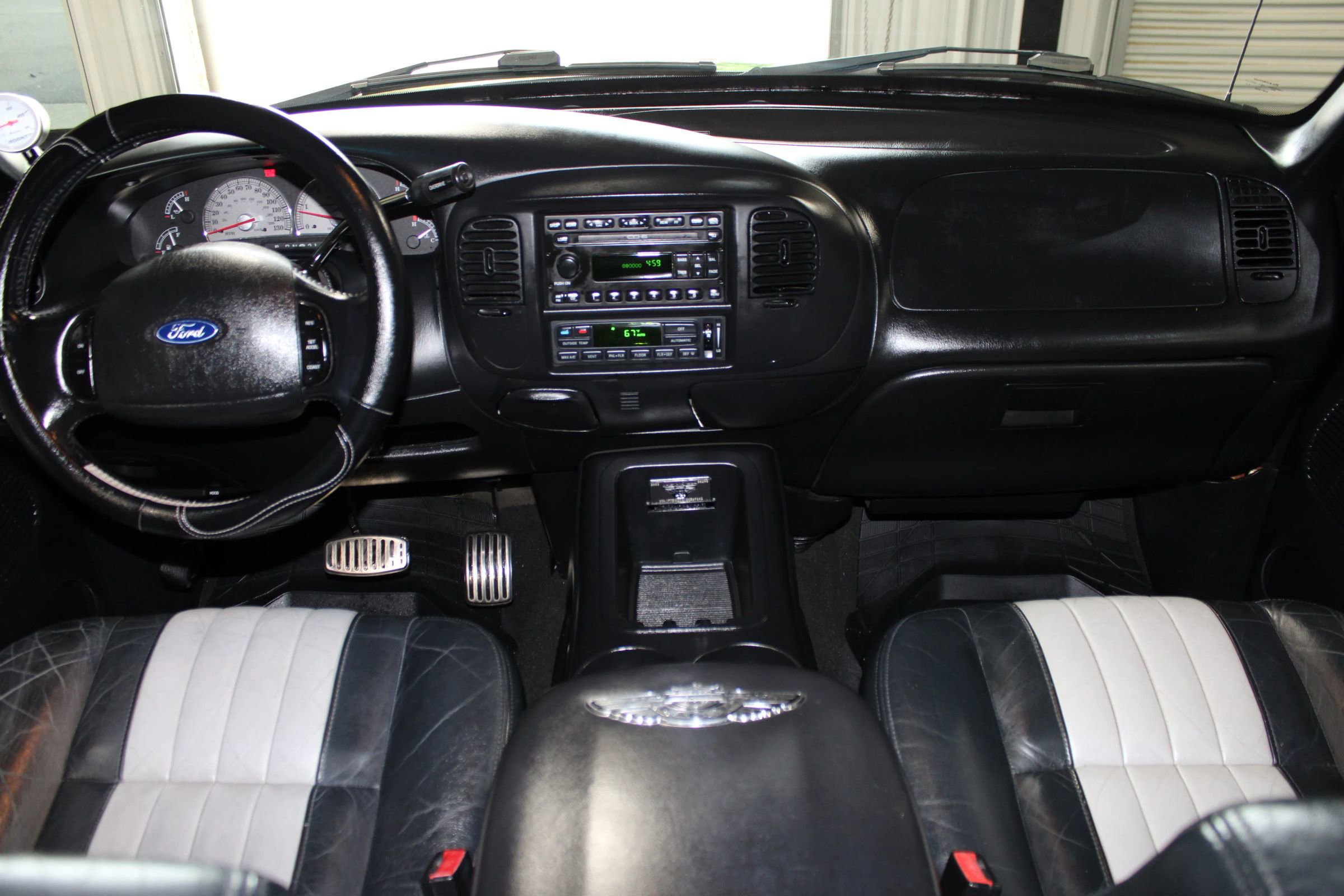 Used 2003 Ford F150 Harley-Davidson RWD image 13