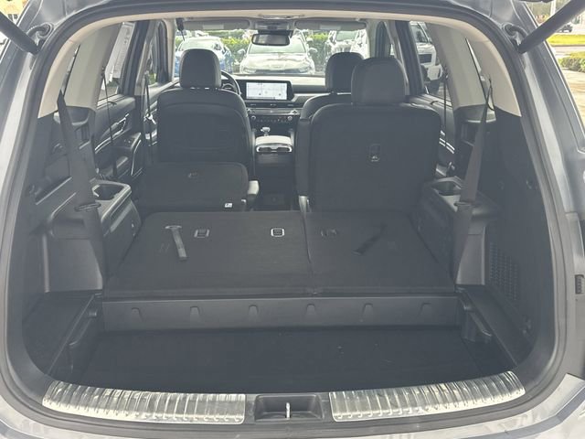 Certified 2024 Kia Telluride SX w/ Towing Package FWD image 9