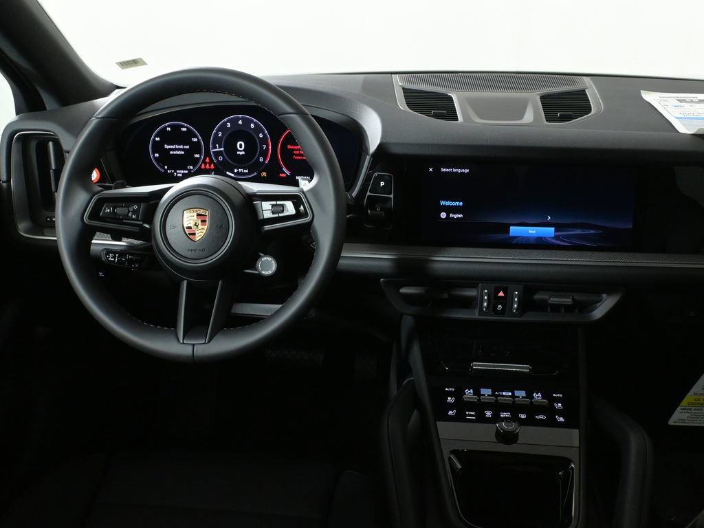 Used 2026 Porsche Cayenne AWD/4WD image 17