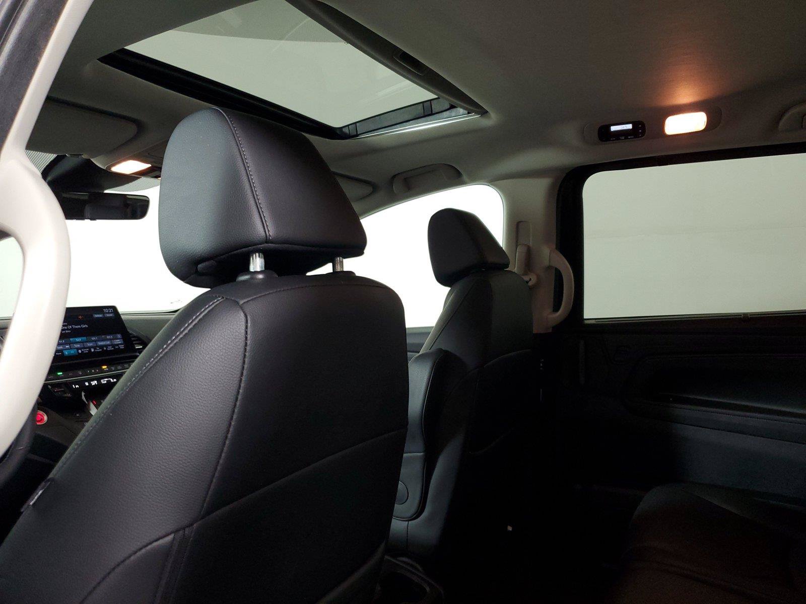 Used 2025 Honda Odyssey EX-L image 13