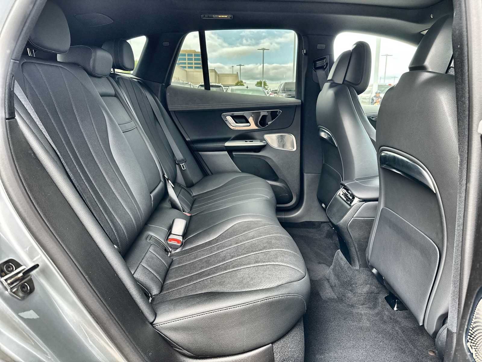 Used 2025 Mercedes-Benz EQE 350+ SUV image 18