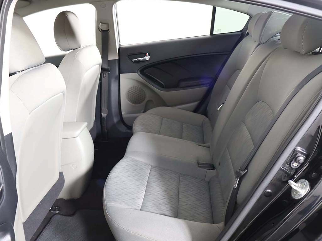 Used 2015 Kia Forte LX FWD image 27
