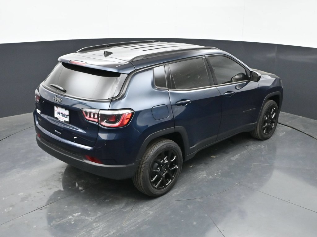 New 2026 Jeep Compass Latitude AWD/4WD image 36