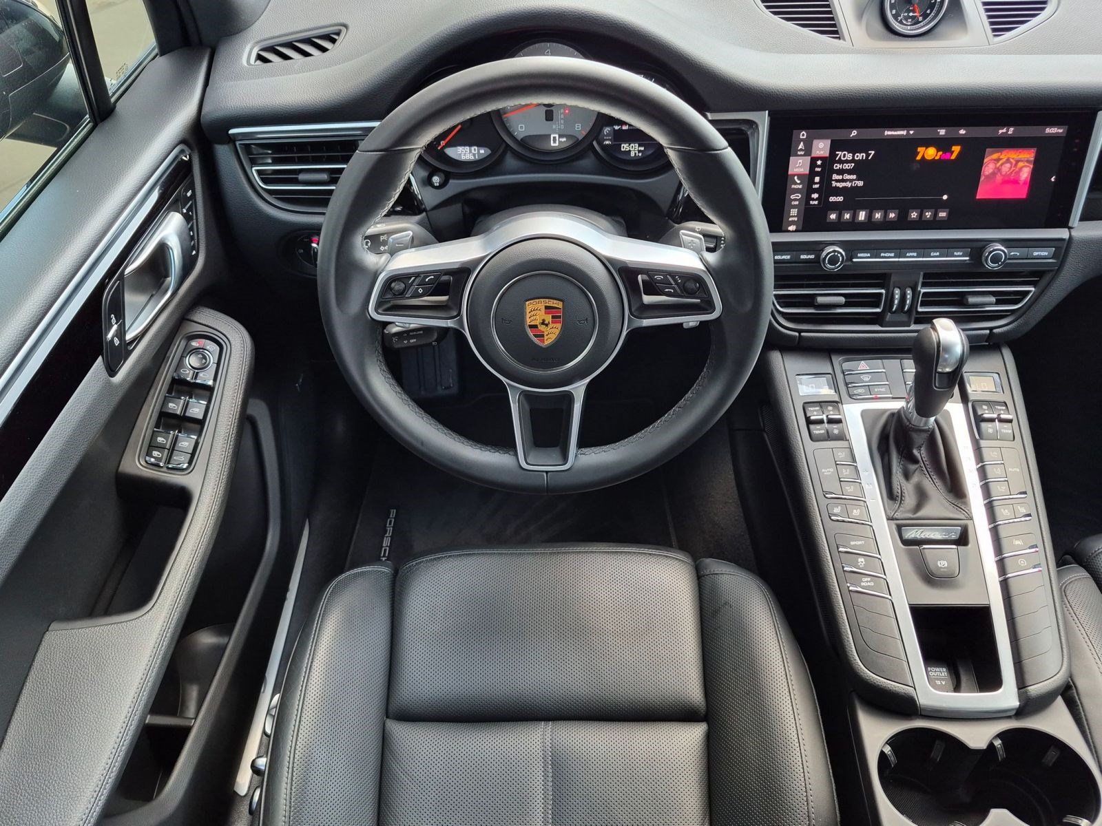 Certified 2021 Porsche Macan S AWD/4WD image 15